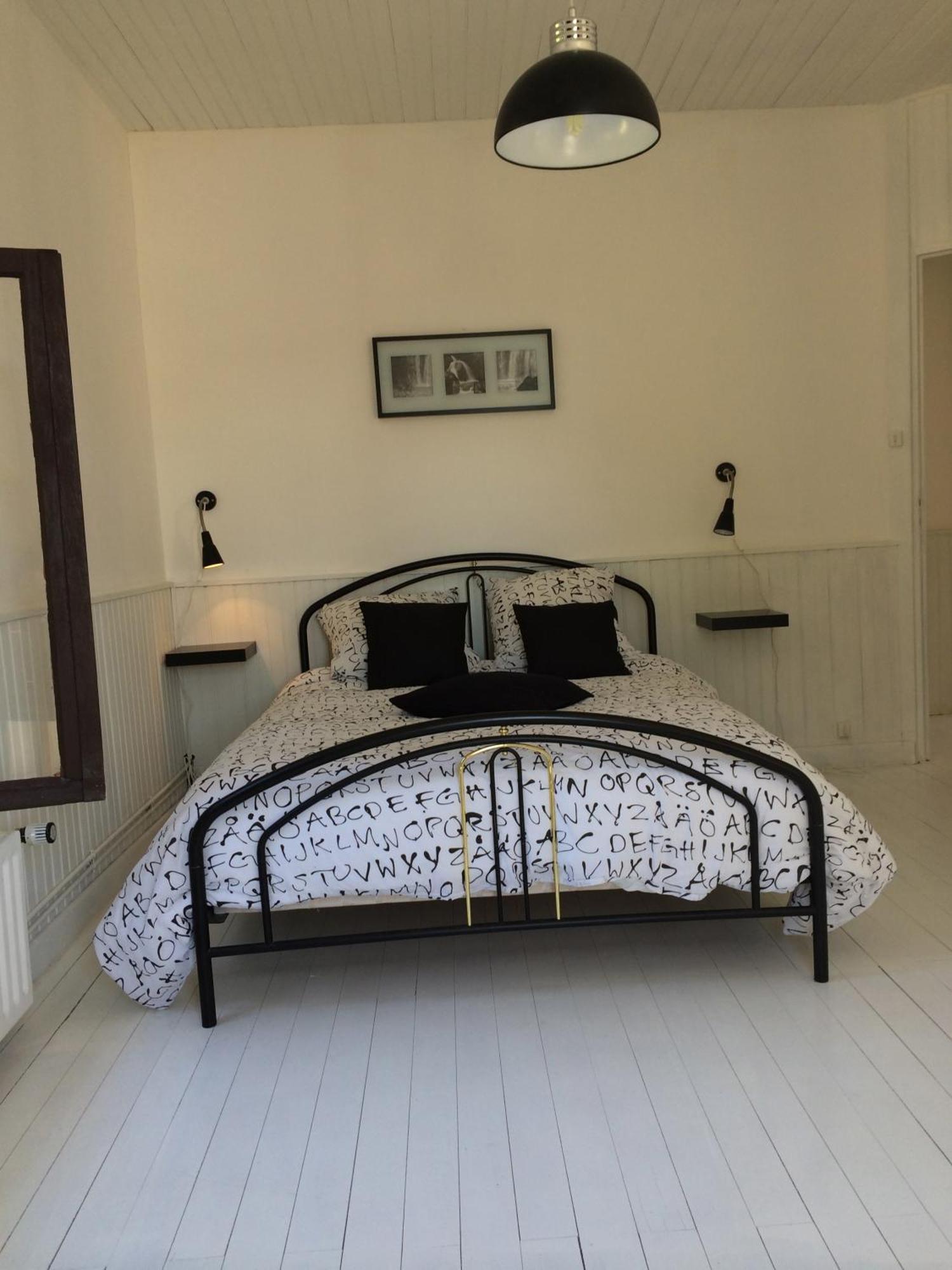 Le Gite Pien Apartman Wignehies Szoba fotó