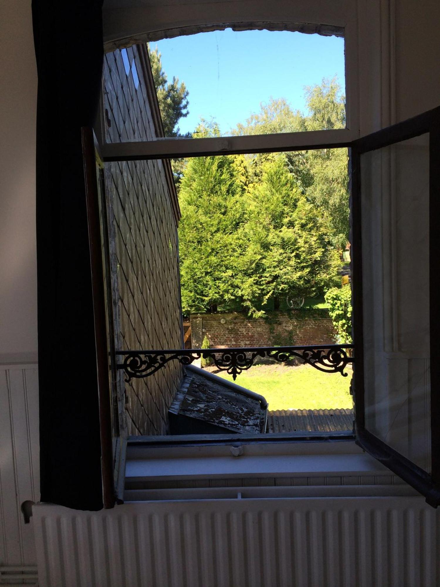Le Gite Pien Apartman Wignehies Szoba fotó