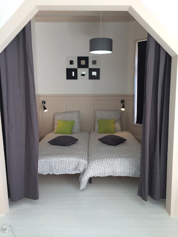 Le Gite Pien Apartman Wignehies Szoba fotó
